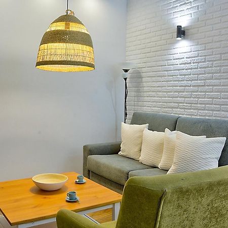 Apartsuite B&R Triana Arellano セビリア エクステリア 写真