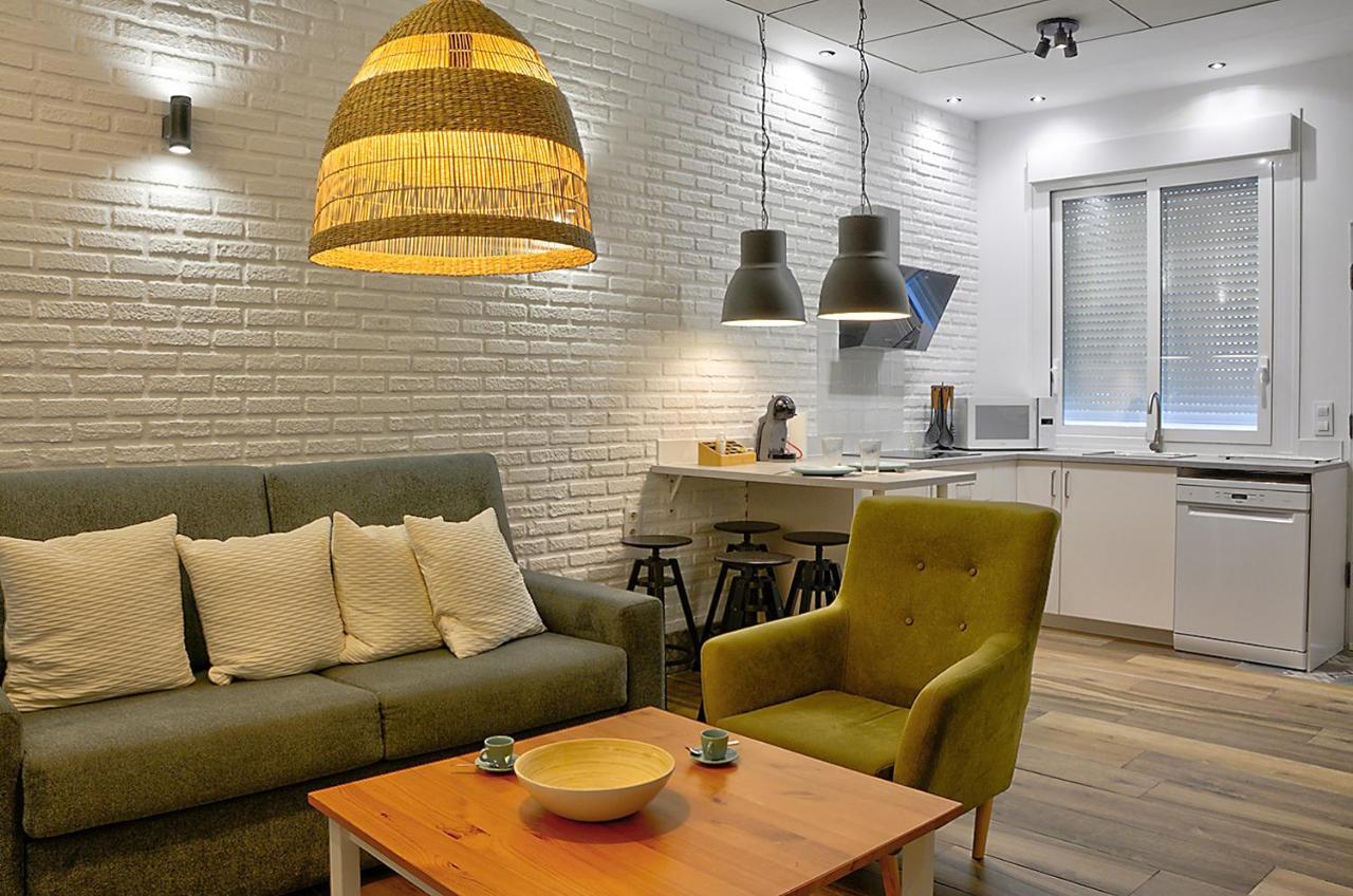 Apartsuite B&R Triana Arellano セビリア エクステリア 写真