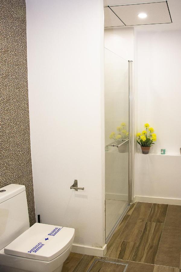 Apartsuite B&R Triana Arellano セビリア エクステリア 写真